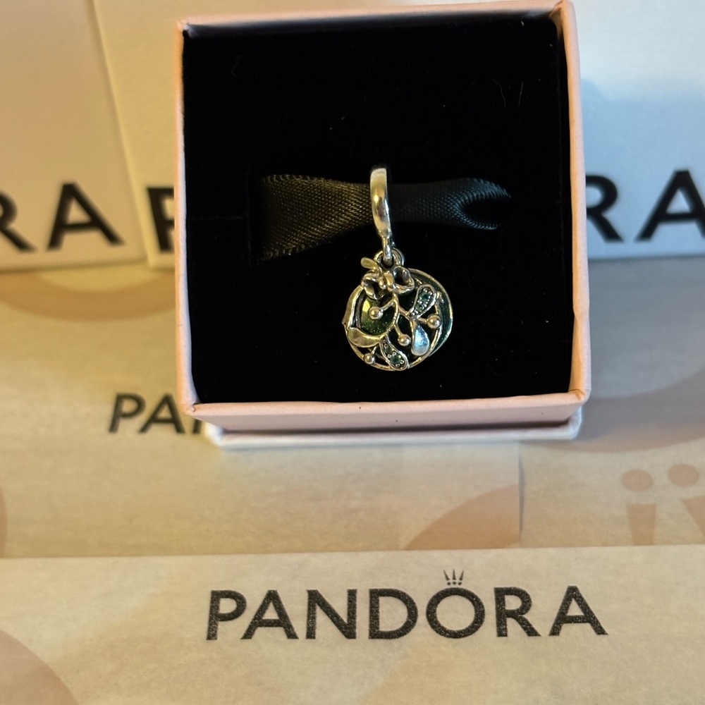 Pandora Silver and Green Mistletoe Christmas Charm (Discontinued)